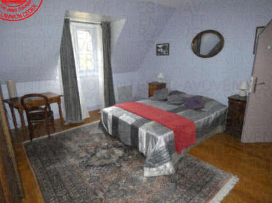 Propriété - 451 m² - 29 pièces