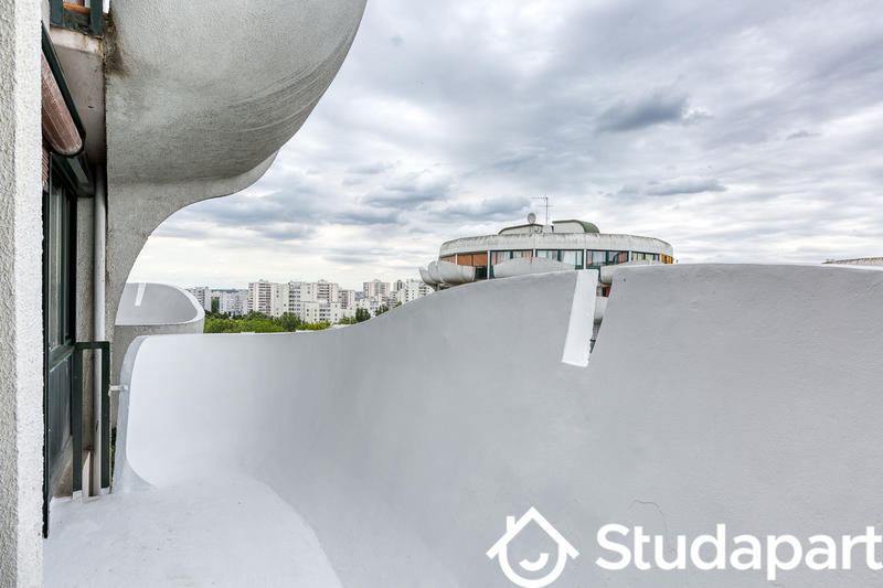 Chambre - 11 m² - 1 pièce