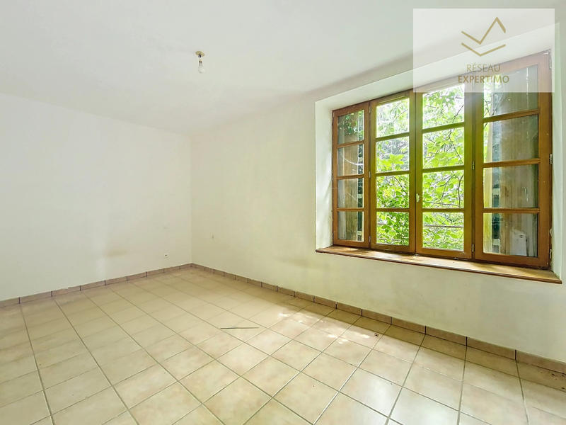 Immeuble - 277 m² - 9 pièces