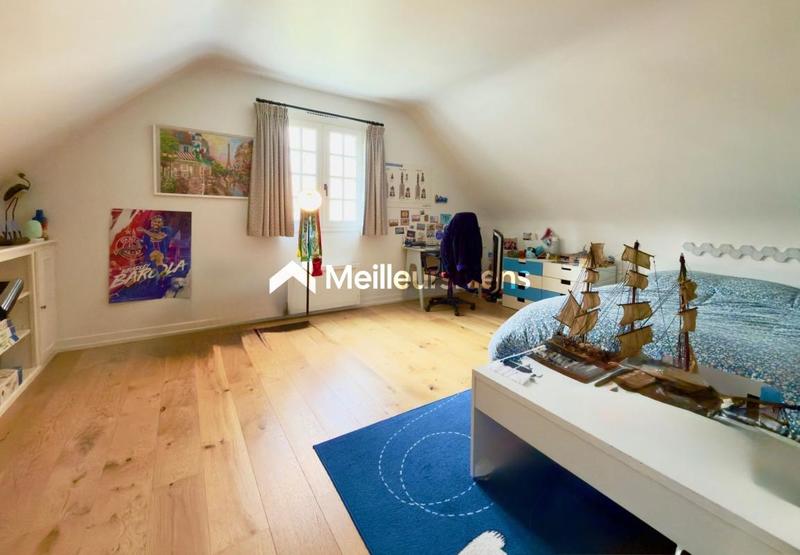 Villa - 350 m² - 10 pièces