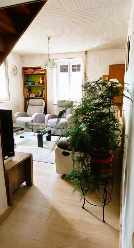 Demeure - 100 m² - 5 pièces