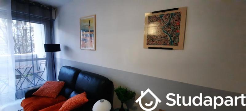 Chambre - 11 m² - 1 pièce