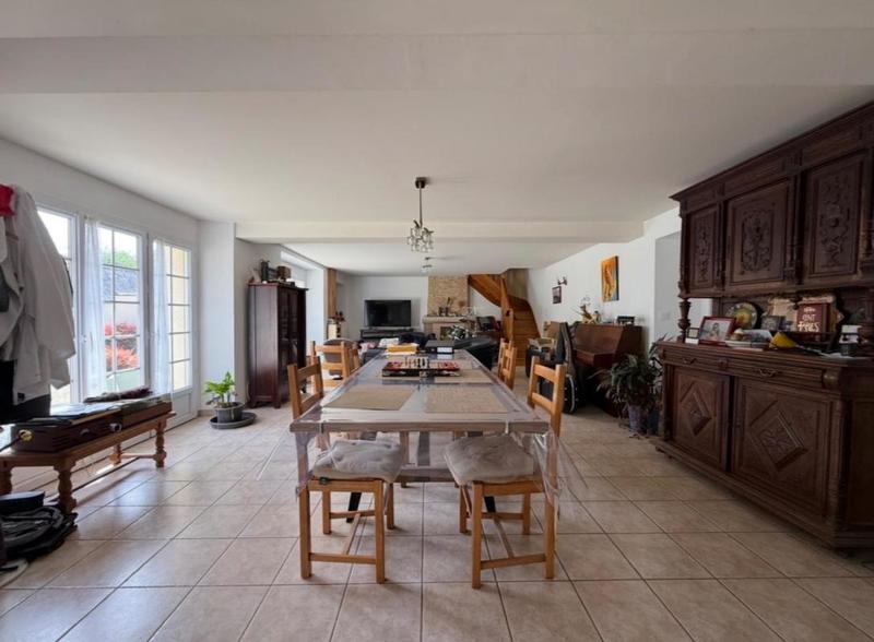 Maison - 165 m² - 7 pièces