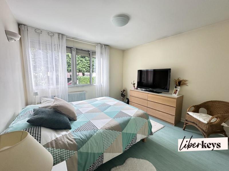 Pavillon - 85 m² - 5 pièces