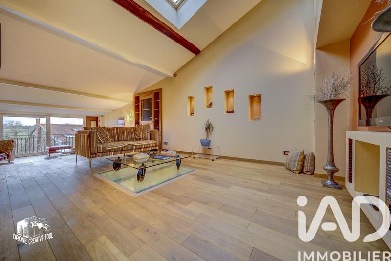 Maison de village - 229 m² - 8 pièces