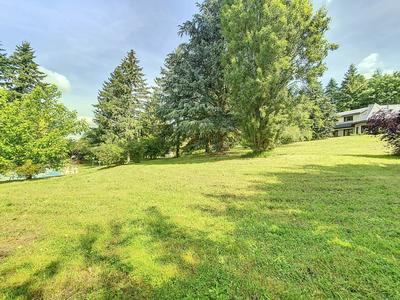 Maison - 310 m² - 8 pièces