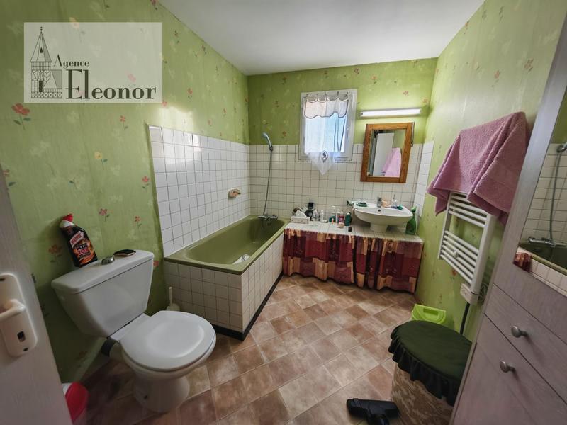 Maison - 188 m² - 7 pièces