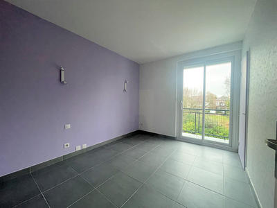 Appartement - 80 m² - 3 pièces