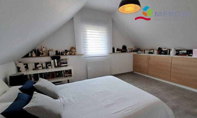 Duplex - 92 m² - 4 pièces