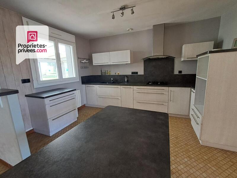 Maison - 187 m² - 11 pièces