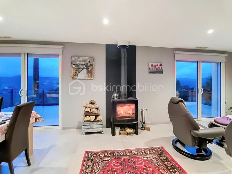 Maison - 122 m² - 5 pièces