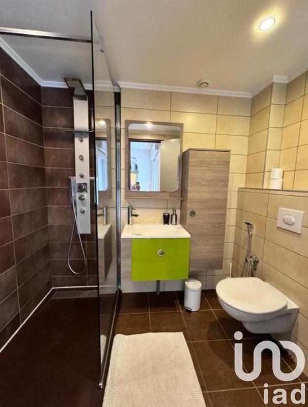 Maison de maîtres - 352 m² - 13 pièces