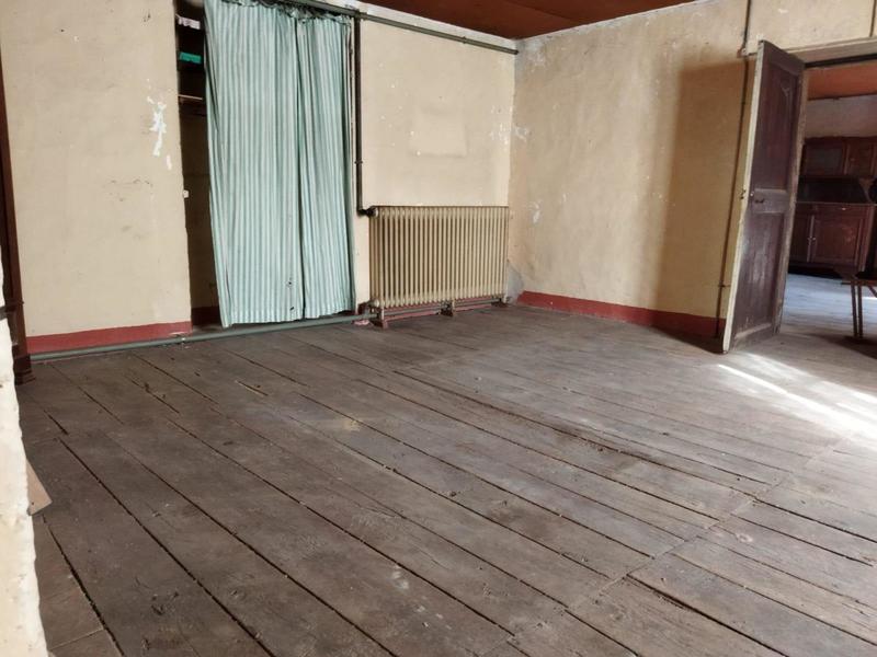 Maison - 200 m² - 4 pièces