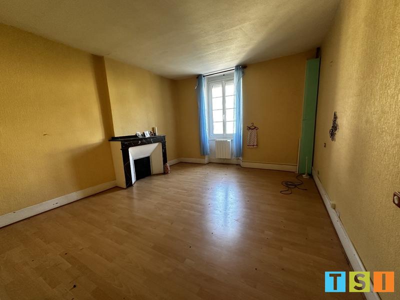 Maison - 191 m² - 12 pièces