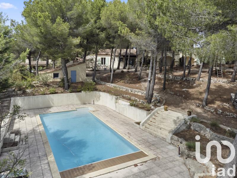 Maison de maîtres - 257 m² - 7 pièces