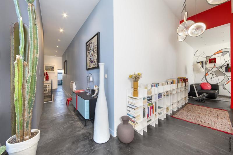 Loft - 230 m² - 6 pièces