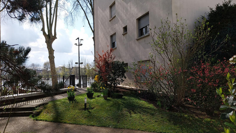 Appartement - 90 m² - 4 pièces