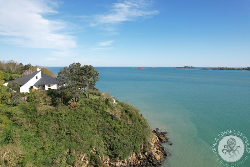 Villa - 190 m² - 6 pièces