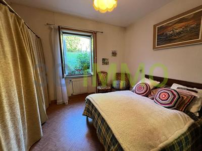 Maison - 94 m² - 5 pièces