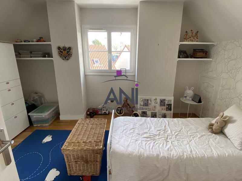 Maison - 178 m² - 7 pièces