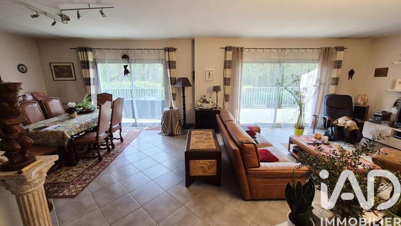 Maison - 144 m² - 6 pièces