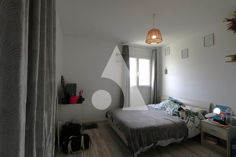 Maison - 141 m² - 5 pièces