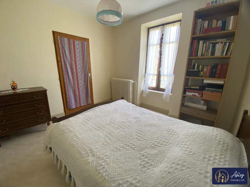 Maison - 96 m² - 5 pièces