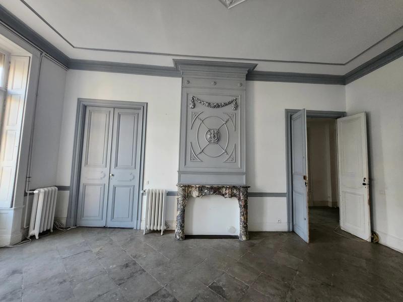 Bureau - 296 m² - 8 pièces