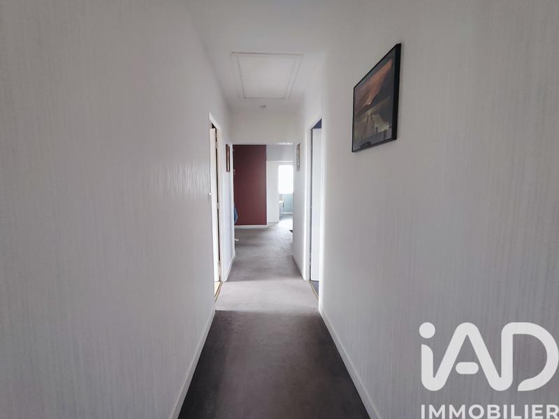 Maison - 215 m² - 8 pièces