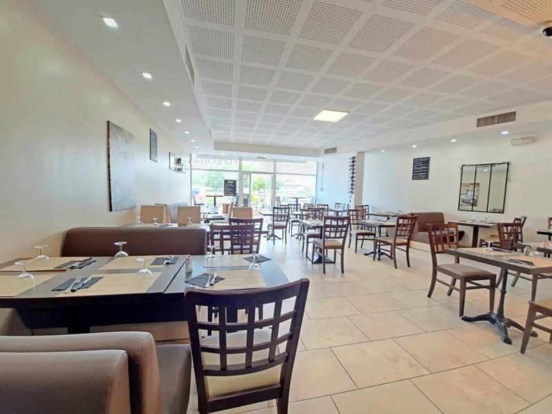 Fonds de commerce - 123 m²