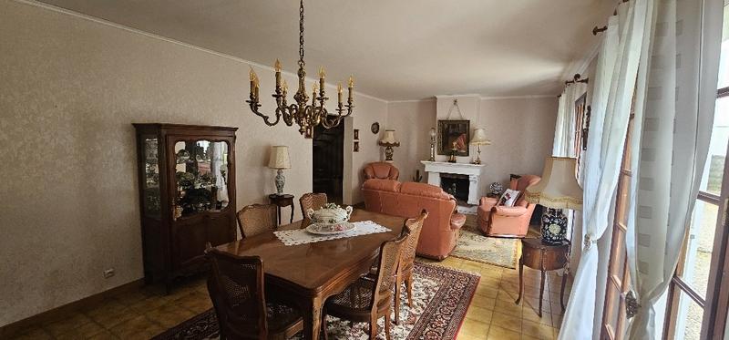 Maison - 123 m² - 6 pièces