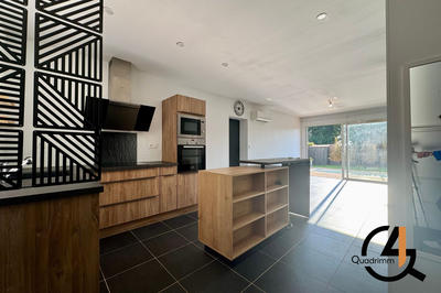 Maison - 80 m² - 4 pièces