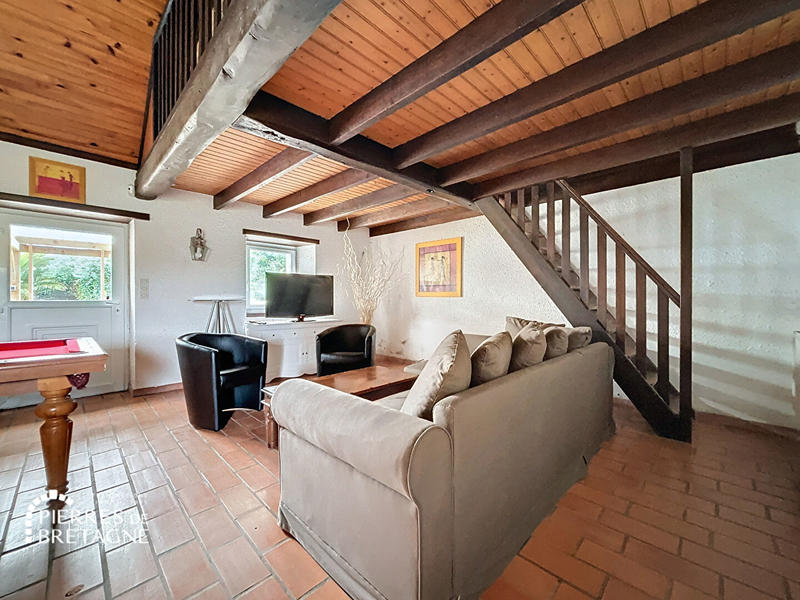 Longère - 270 m² - 10 pièces