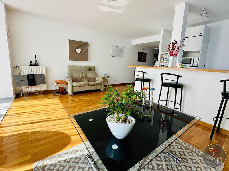 Appartement - 56 m² - 3 pièces