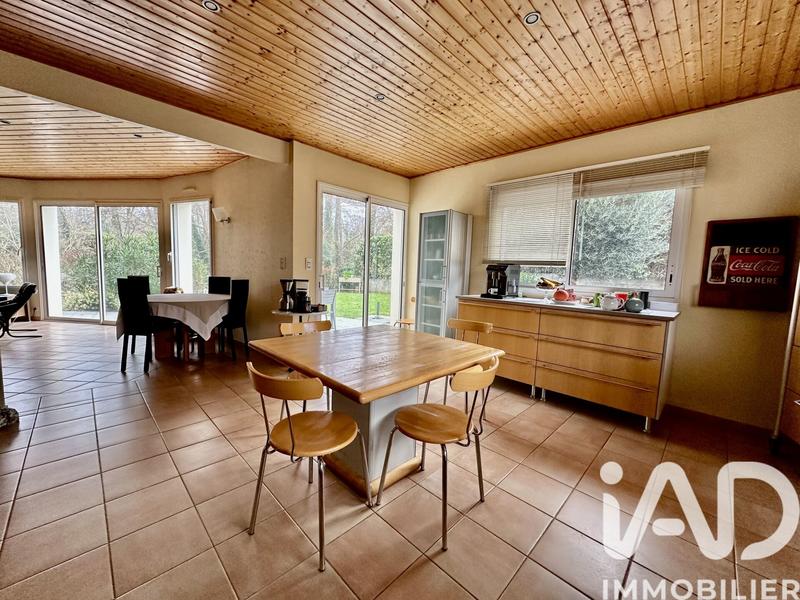 Maison - 141 m² - 5 pièces