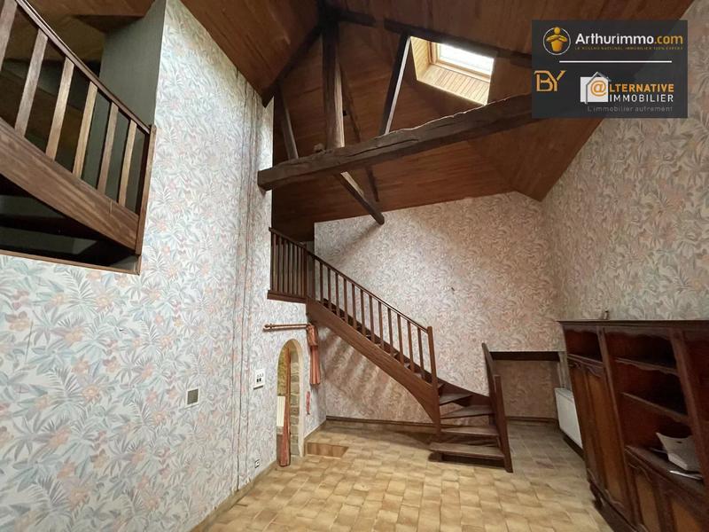 Maison - 232 m² - 6 pièces