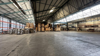 Entrepôt - 5 520 m²