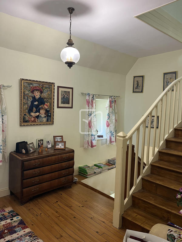 Maison - 310 m² - 10 pièces