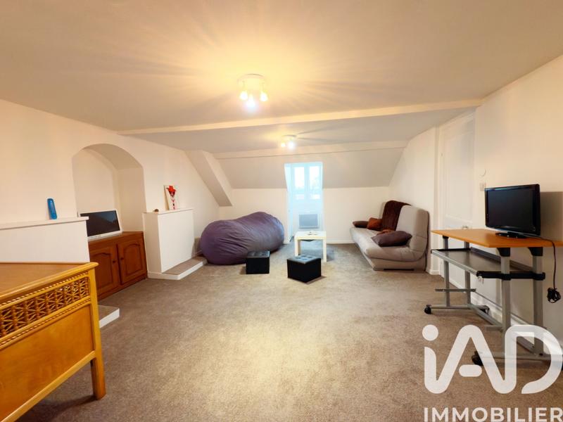 Maison de ville - 212 m² - 8 pièces