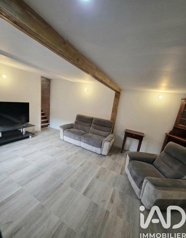 Maison - 96 m² - 3 pièces