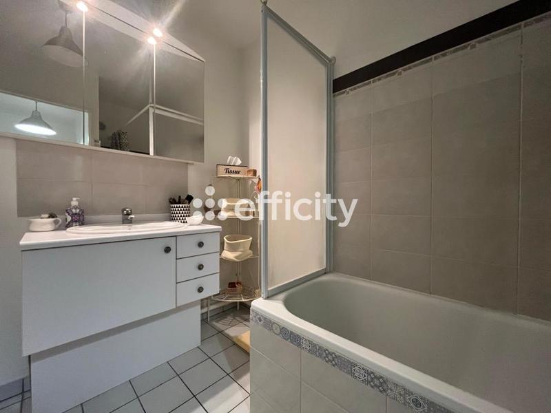 Appartement - 125 m² - 5 pièces