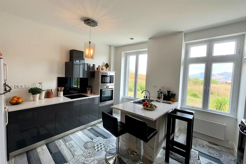 Maison - 86 m² - 4 pièces