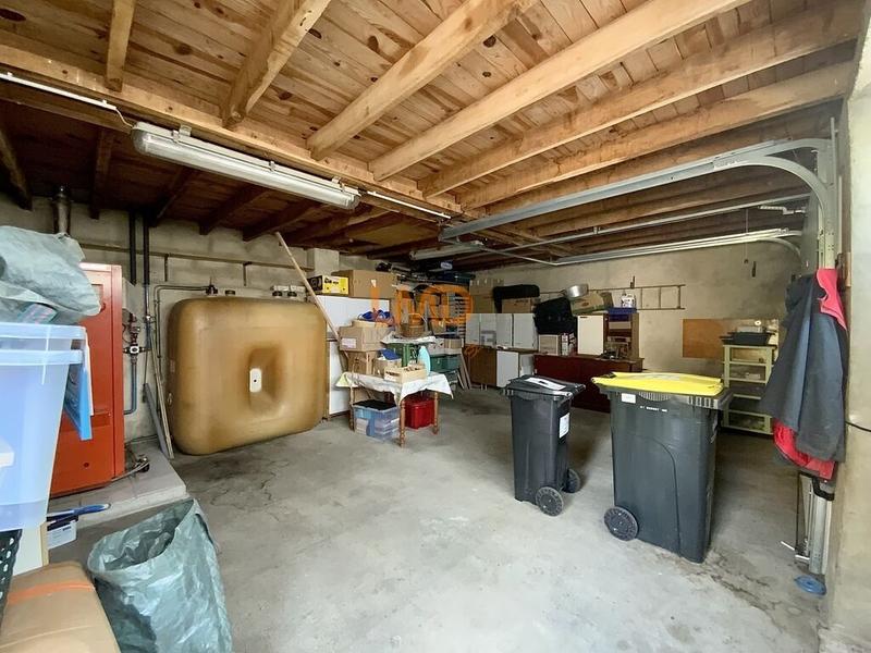 Demeure - 99 m² - 3 pièces