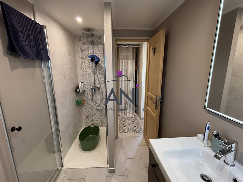 Maison - 104 m² - 4 pièces