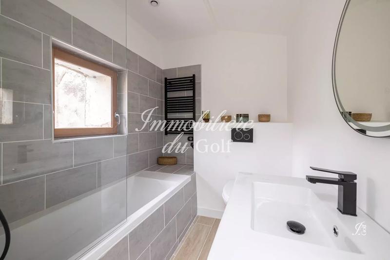 Appartement - 72 m² - 4 pièces