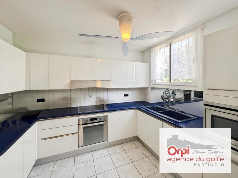 Maison - 143 m² - 3 pièces