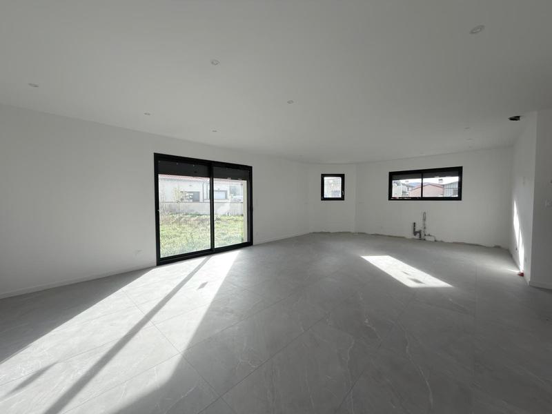 Maison - 115 m² - 5 pièces