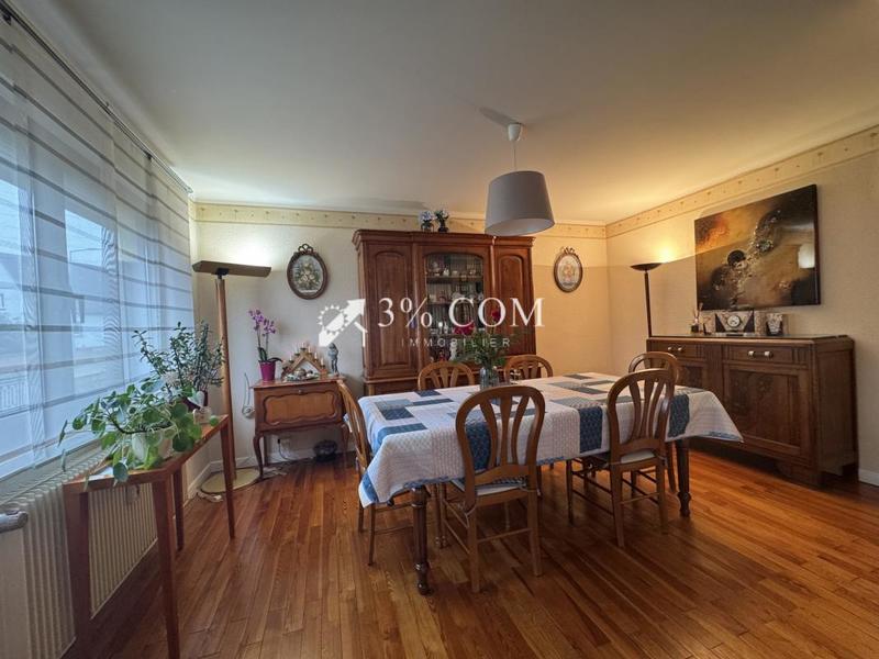 Maison - 95 m² - 4 pièces