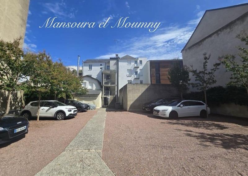 Hôtel particulier - 600 m² - 25 pièces