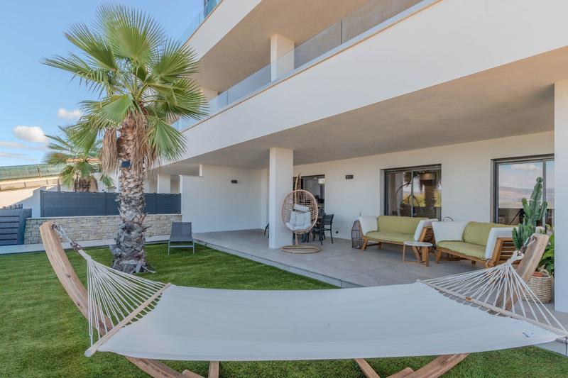 Appartement - 80 m² - 3 pièces